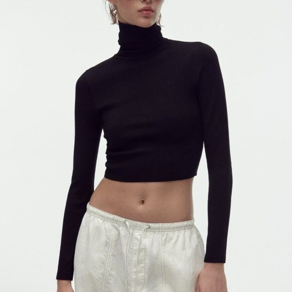 Zara Cropped Knit Black Turtleneck Sweater Size S EUC - Picture 4 of 7